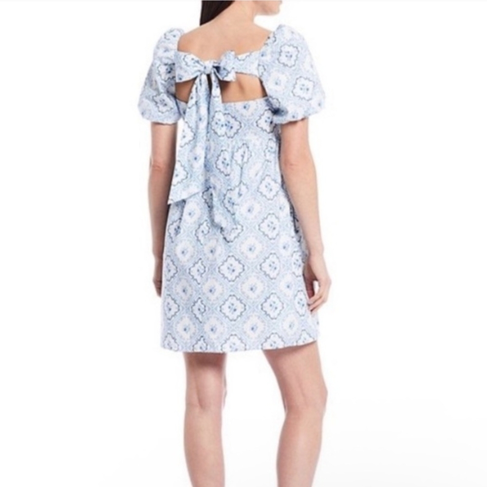 ANTONIO MELANI Light Blue Lace Square Neck Puff Sleeve Dress